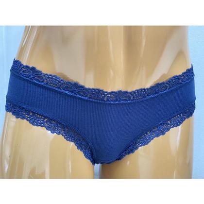 Imagem de Kit 3 calcinhas conforto com detalhes em renda e forro em algodão