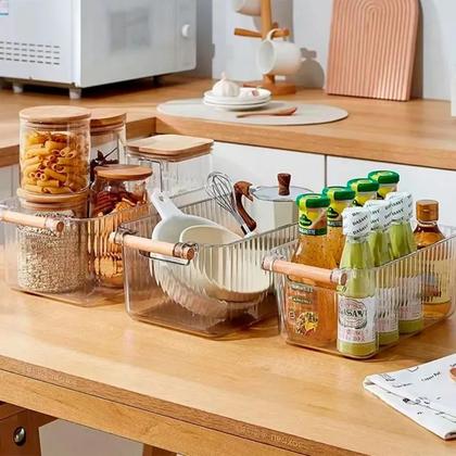 Imagem de Kit 3 Cestos Organizadores Transparentes Multiuso de Plástico com Alça de Madeira 2L