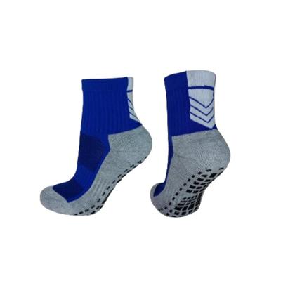 Imagem de Kit 3 Meia Antiderrapante Infantl Juvenil Cano Médio Treino