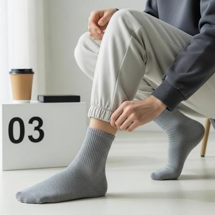 Imagem de Kit 3 Pares Meias de Classic Cano Médio Masculina Feminina Unissex Sortida