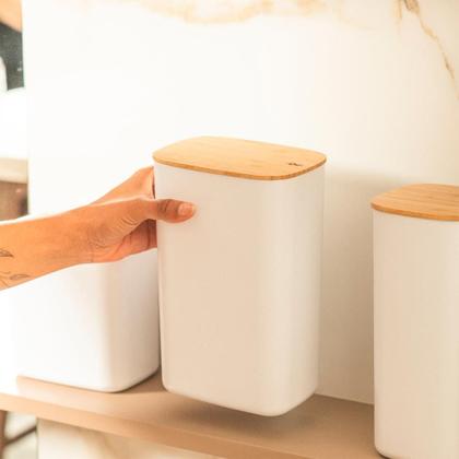 Imagem de Kit 3 Potes Herméticos C/ Tampa De Bambu 0,65l, 1,5l E 2,3l