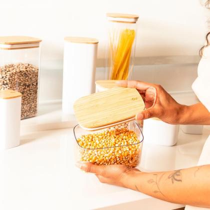Imagem de Kit 3 Potes Herméticos Com Tampa De Bambu 0,65L, E 1,5L