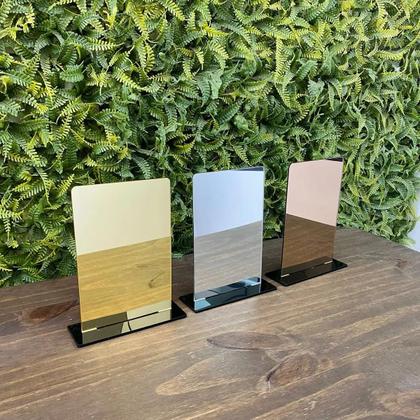 Imagem de Kit 3 Troféus - Dourado, Prata E Bronze 10x15cm C/base Preta