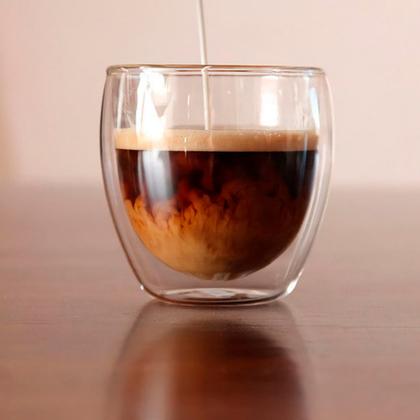 Imagem de Kit 4 Copos de Vidro Parede Dupla Isolante Térmico 250 ml