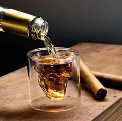 Imagem de Kit 4 copos dose shot Vidro caveira skull café Whisky 20ml