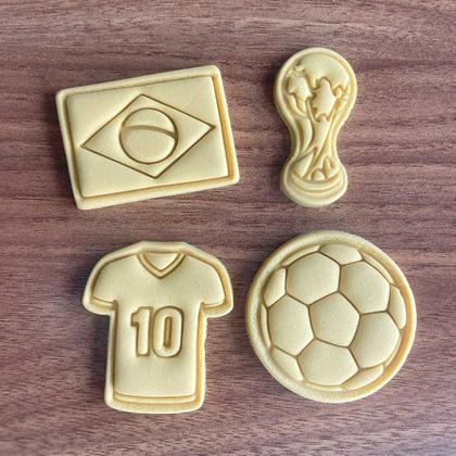 Imagem de Kit 4 Cortadores Futebol Bola Taça Camisa 10 Brasil