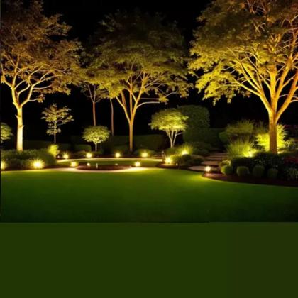 Imagem de Kit 4 Espeto Led Preto Jardim Fit 5w Luz Amarela Bivolt Ip65