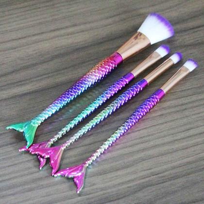 Imagem de Kit 4 Pinceis Maquiagem Sereia + Estojo Pinc4 Cor Colorido