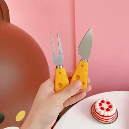 Imagem de Kit 4 Talheres Facas Para Queijo Com Cabo Em Forma De Queijo