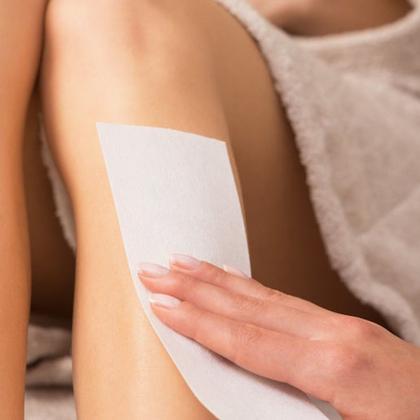 Imagem de Kit 48 Folhas Prontas Depilação Corporal Pernas Braços Depil Bella Mel 3cx