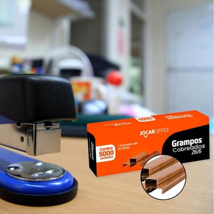 Imagem de Kit 5 Caixas de Grampo Cobreado para Grampeador 26/6 com 5000un ideal para escritório contabilidade escolas