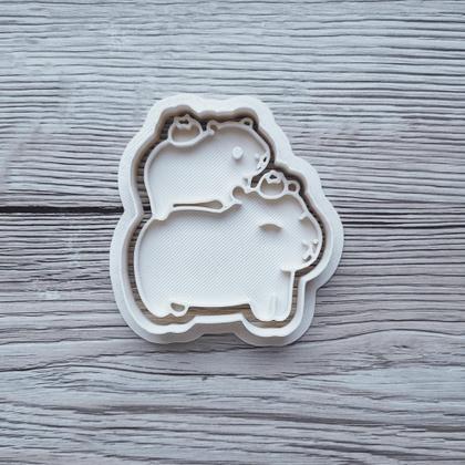 Imagem de Kit 5 Cortadores de Biscoito Capivara Fofa com Crocodilo de Maçã