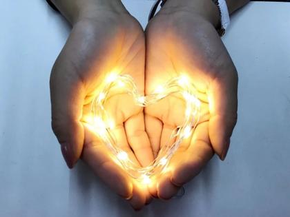 Imagem de Kit 5 Fio Fada Cordão 5 Metros 50 Leds Branco Quente Pilha