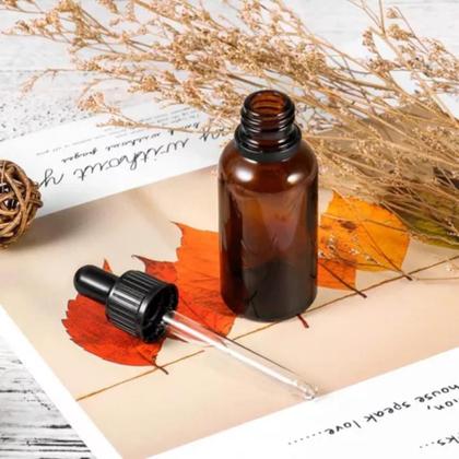 Imagem de Kit 5 Frascos de vidro Cor Âmbar 50ml com conta gota Aromatizante e Perfume óleos essências