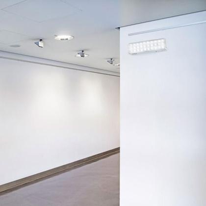 Imagem de Kit 5 Luminárias de Emergência Blumenau 30 Leds Recarregável Bivolt