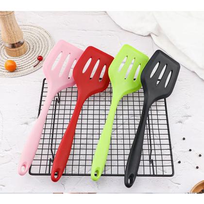 Imagem de Kit 5 Utensílios de Cozinha Silicone Batedor Inox Espátula Pincel Multiuso 035