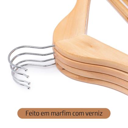 Imagem de Kit 50 Cabides de Madeira Reforçada com Gancho Giratório  Ideal para Roupas Pesadas