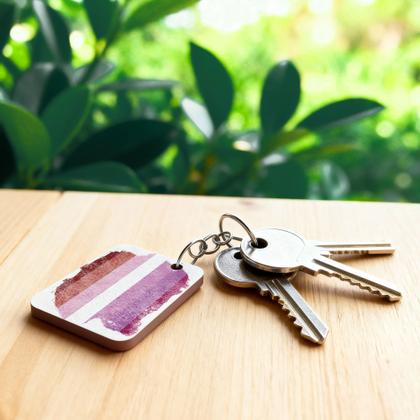 Imagem de Kit 50 Chaveiros LGBT Lembrancinhas MDF