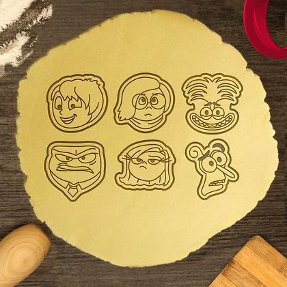 Imagem de Kit 6 Cortadores Biscoito de Divertidamente Cabeça