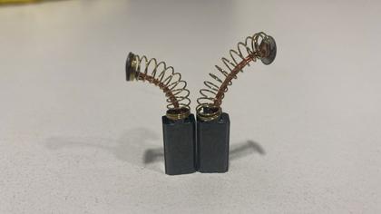 Imagem de Kit :6 Escovas Carvão Maquina Cortar Tecido Rc100 Disco