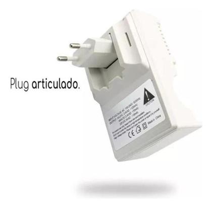 Imagem de Kit 8 Pilhas Recarregáveis Carregador Rápido Bivolt Aa E Aaa