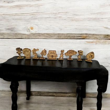 Imagem de Kit 9 personagens em mdf