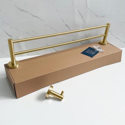 Imagem de Kit Acessório Banheiro Dourado Porta Toalha Duplo 60cm E Gancho Pendurador Cabide Inox Escovado Suporte Toalheiro Esponja 2pç Conjunto Jogo Lavabo