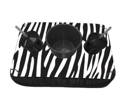 Imagem de Kit Almofada C/ Porta Pipoca Balde + 2 Copos Estampas Divertidas