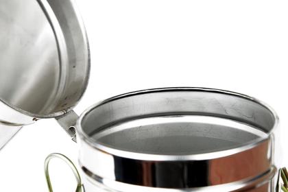 Imagem de Kit Apicultura Fumegador Galvanizado + Garfo Inox 21 Pin