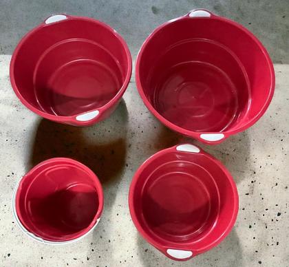 Imagem de Kit Bacias com 4 Pecas (3 Bacias de 15/25/35L e 1 Balde de 10L)