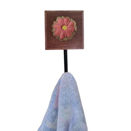 Imagem de Kit Banheiro 3 Peças Toalheiro Cabideiro Porta Papel Papel Com Flores Coloridas