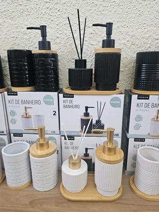 Imagem de Kit Banheiro Premium Bambu Porta Escova Sabonete  Elegante