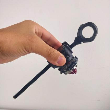 Imagem de Kit Beyblade Tornado Gyro Combat com 2 Pião de Batalha Lançador Infantil