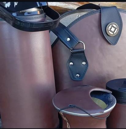 Imagem de Kit Bolsa 1.8 Litros de Chimarrão