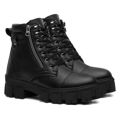Imagem de Kit Bota Feminina Tratorada Preto Ziper Lateral Sola Alta Blogueira Moda Cano Baixo + Cinto