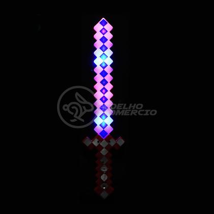 Imagem de Kit Brinquedo Espada Pixel Ninja 58cm Diamante com Som e Luz + 3 Pilhas AA - Vermelho 27