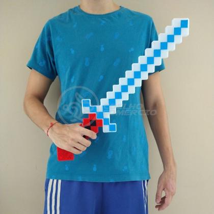 Kit Brinquedo Espada Pixel Ninja 58cm Diamante com Som e Luz + 3 Pilhas AA - Vermelho 46 - DRAIK Imagem de Kit Brinquedo Espada Pixel Ninja 58cm Diamante com Som e Luz + 3 Pilhas AA - Vermelho 46