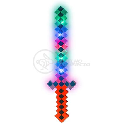 Kit Brinquedo Espada Pixel Ninja 58cm Diamante com Som e Luz + 3 Pilhas AA - Vermelho 46 - DRAIK Imagem de Kit Brinquedo Espada Pixel Ninja 58cm Diamante com Som e Luz + 3 Pilhas AA - Vermelho 46