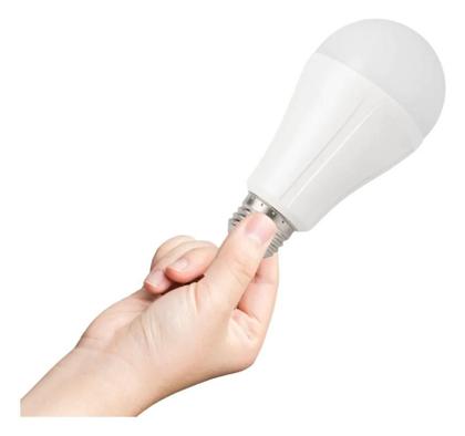 Imagem de Kit C 4 Lampada Emergencia Luz Led Bivolt Recarregável