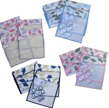 Imagem de Kit c/ 5 Saquinhos Maternidade em Tule com zíper e viés Diversas Estampas + Tags Bordados - Coleção Nuvem
