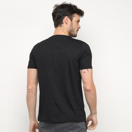 Imagem de Kit Camiseta Básica Masculina c/ 5 Peças