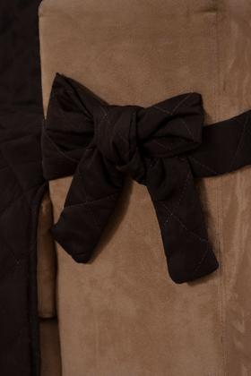 Imagem de kit capa de sofá 2 e 3 lugares com laço tecido microfibra tabaco