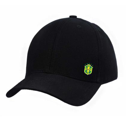 Imagem de Kit Casal Short Seleção Praia Combinando Boné Aba Curva Estampa Brasil