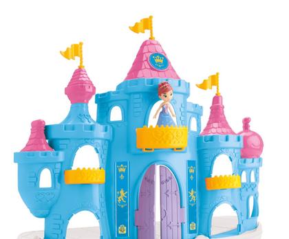 Imagem de Kit Castelo com Acessórios de Casinha e Boneca com Luz