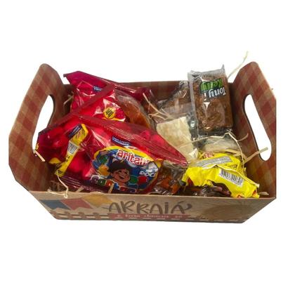 Imagem de Kit Cesta com 17 Doces Festa Junina Arraiá p/ 1 pessoa