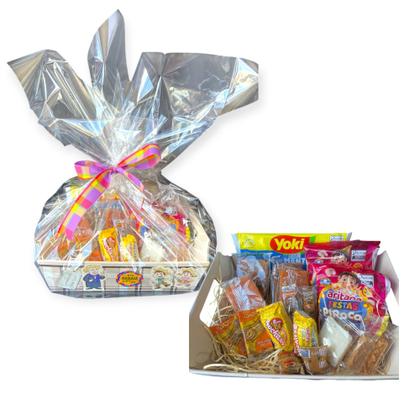 Imagem de Kit Cesta com 17 Doces Festa Junina Arraiá p/ 1 pessoa