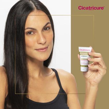 Imagem de Kit Cicatricure Protetor Solar Facial FPS50 Antissinais Efeito Matte Ácido Hialurônico Pro Colageno