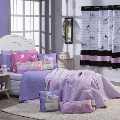 Imagem de Kit Cobre Leito Colcha Infantil SOLTEIRO 05 Peças Gatinhos Dupla Face Rosa/Lilás com Almofadas Estampadas