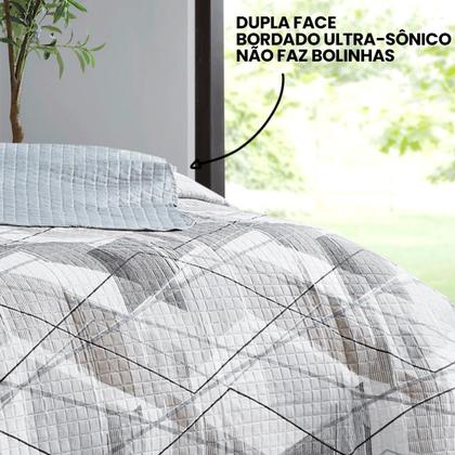 Imagem de Kit Cobre Leito Colcha Queen Cama Box 3 Peças Boutis Dupla Face 200 Fios Estampado Macio Com Porta Travesseiros
