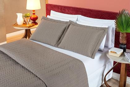 Imagem de Kit cobreleito matelado para cama padrão casal 3 peças dupla face camafeu cinza